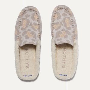 Rothy’s The Scuff Slipper Size 5 Grey and Orange animal print